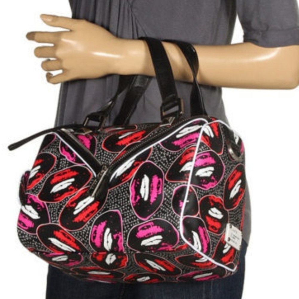 L.A.M.B. Worthington Satchel - Kiss 4 Me Print Black and Pink Women's Bag - Picture 2 of 11